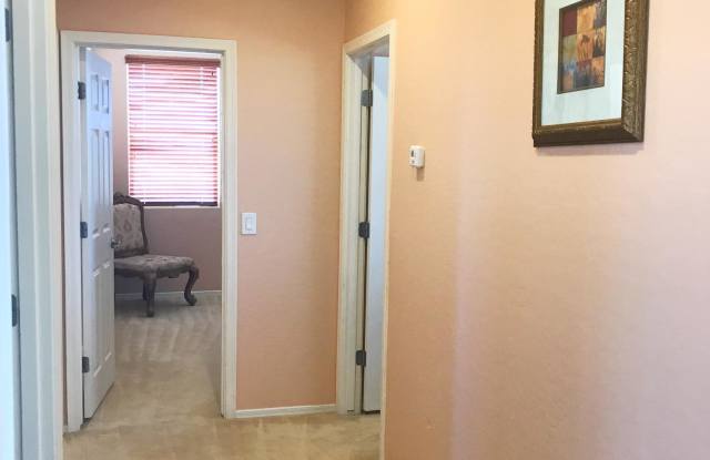 4513 W HEYERDAHL Drive Gallery 2