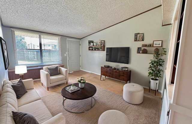 1700 GREENBRIER DEAR ROAD photos photos