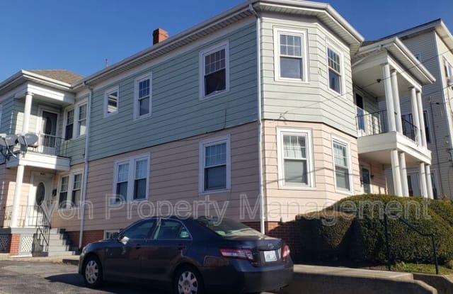 833 Main St - 833 Main Street, Pawtucket, RI 02860