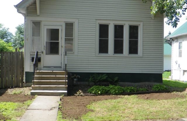 934 Palace Ave - 934 West Palace Avenue, St. Paul, MN 55102