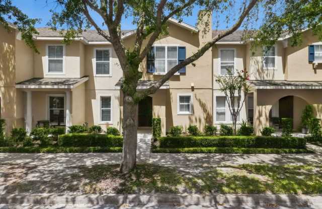 Charming 3/2.5 Townhome Steps from Downtown Avalon! Gallery 3