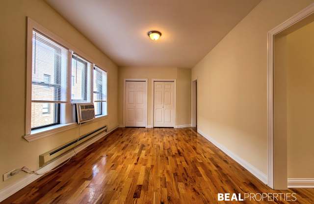 3722 N Pine Grove Ave photos photos