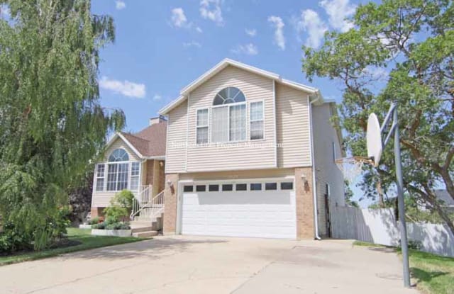 5029 S 1200 E - 5029 S 1200 E, South Ogden, UT 84403
