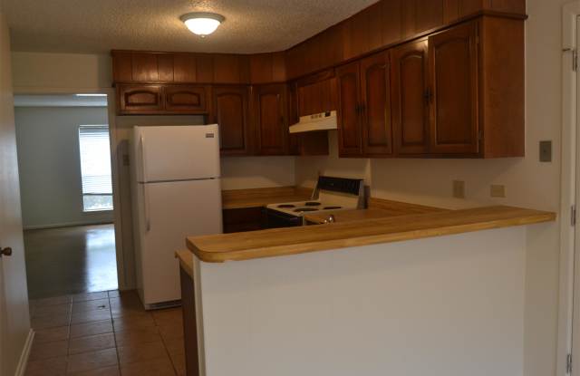 622 Chauncey #1 Gallery 2