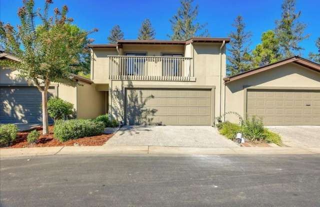 Large Rinconada Hills Home in Cul-De-Sac, A/C, Patio, Balcony, 2C Garage, Gated Complex, Pools, Tennis Court! photos photos