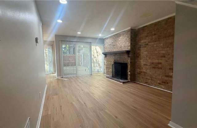 6409 Duquesne Place Gallery 2