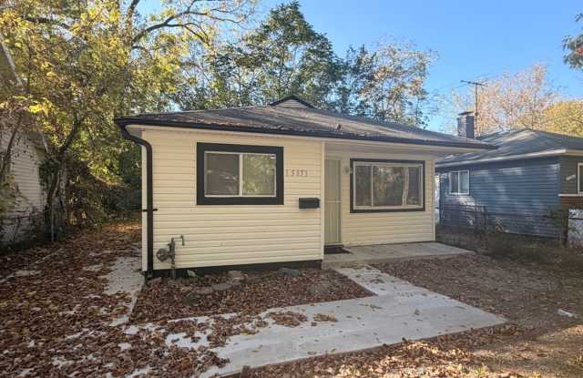 Updated downtown rental - Section 8 accepted! Gallery 3