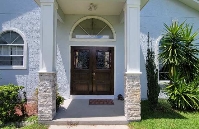 3648 Oakbrook Lane Gallery 2