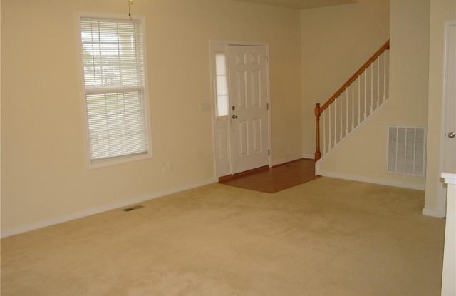 2925 Allen's Xing Gallery 2