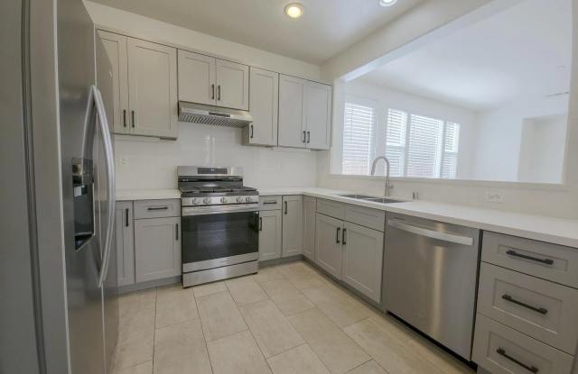 17008 New Rochelle Gallery 3