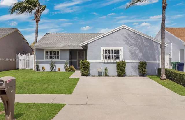 12769 SW 257th St - 12769 Southwest 257th Street, Princeton, FL 33032 12769 SW 257th St - 12769 Southwest 257th Street, Princeton, FL 33032