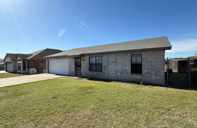 PRICE REDUCTION - AVAILABLE NOW! photos photos