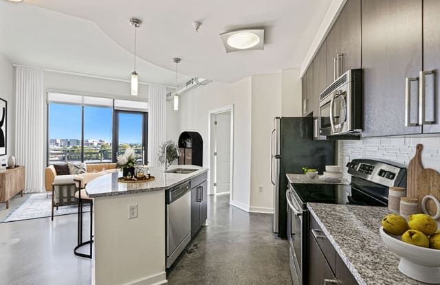 DelRay Tower Apartments photos photos