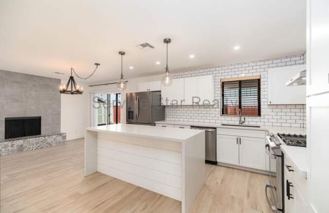 1622 E Bishop Dr Gallery 4