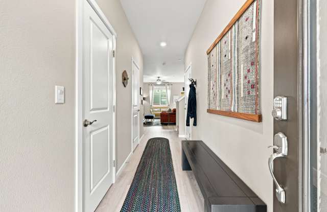 1927 Northeast 101st Circle Gallery 3