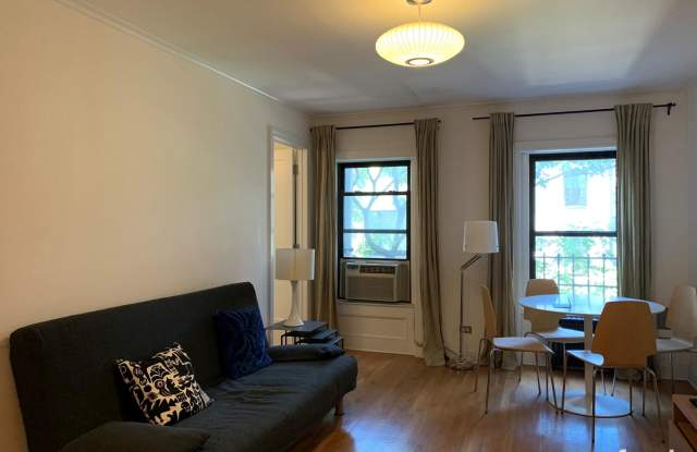 129 East 60th Street Gallery 3
