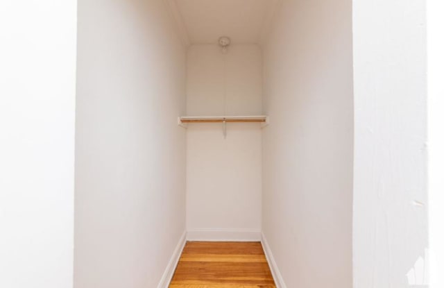 4043 N Mozart Street, Gallery 4