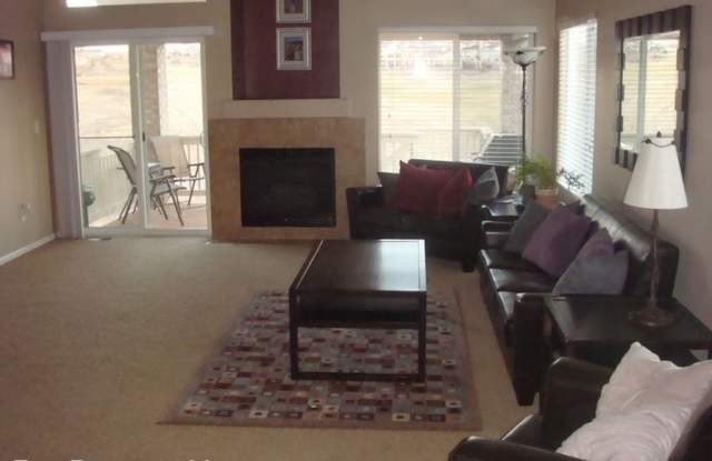 2012 Alpine Drive Gallery 2