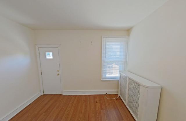 6237 Carpenter St Gallery 4