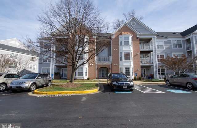 2054 QUAKER WAY #1 photos photos