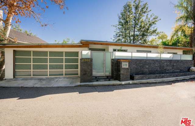 2388 Kimridge Rd Gallery 2