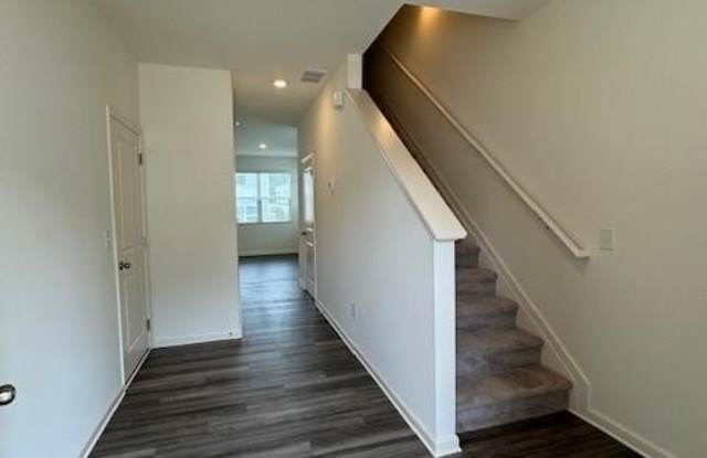 3473 Cardinal Drive SW Gallery 2