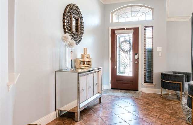 2775 Waterway Drive Gallery 2