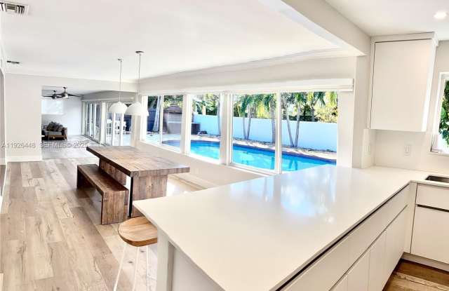 19340 NE 18th Ct photos photos 19340 NE 18th Ct photos photos