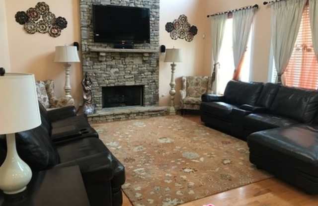 12595 Crabapple Chase Drive Gallery 3