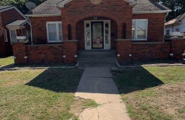 817 W York for rent Gallery 1