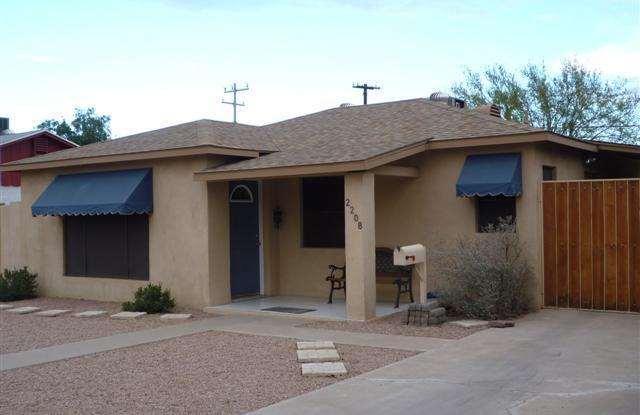 Great House Central Phoenix ! Prime Location ! Available 10/3! photos photos Great House Central Phoenix ! Prime Location ! Available 10/3! photos photos