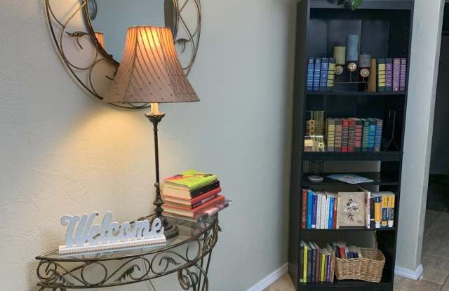 5909 TROWBRIDGE Drive Gallery 3