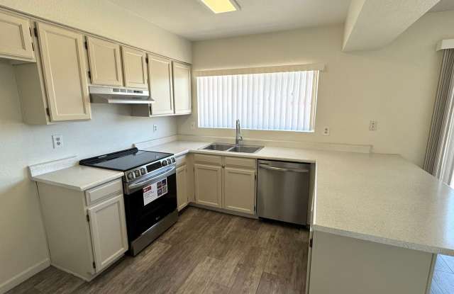 BRAND NEW REMODEL 3 BED, 2 BATH LOCATED HARDY  BASELINE photos photos