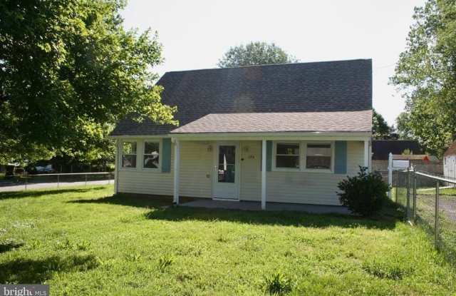 124 STRATFORD AVENUE Gallery 1