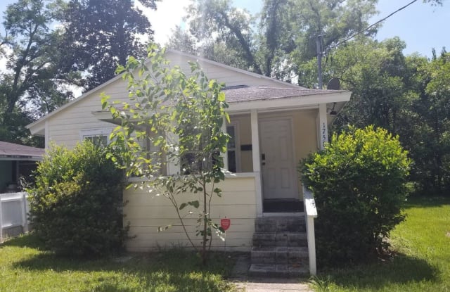1758 Powhattan St - 1758 Powhattan Street, Jacksonville, FL 32209