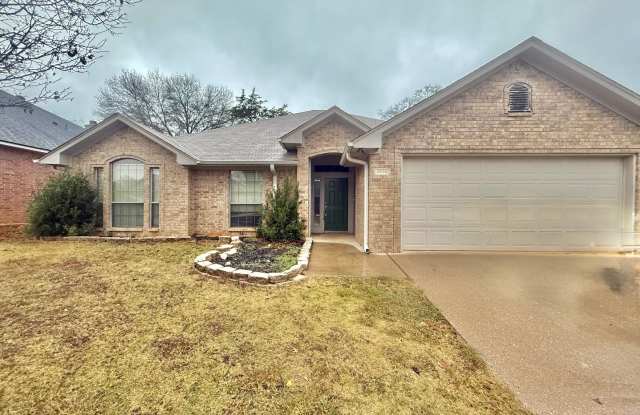 4 bedroom near South Tyler! - 10736 Westhaven Circle, Smith County, TX 75762
