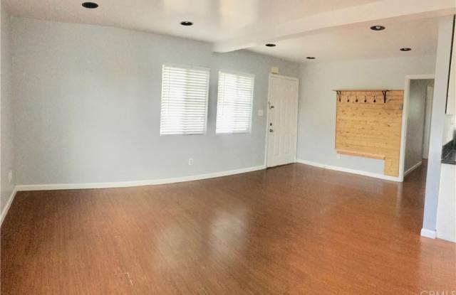 3221 W 190th Street Gallery 2