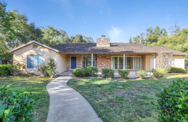 Home For Rent in Beautiful Saratoga! photos photos