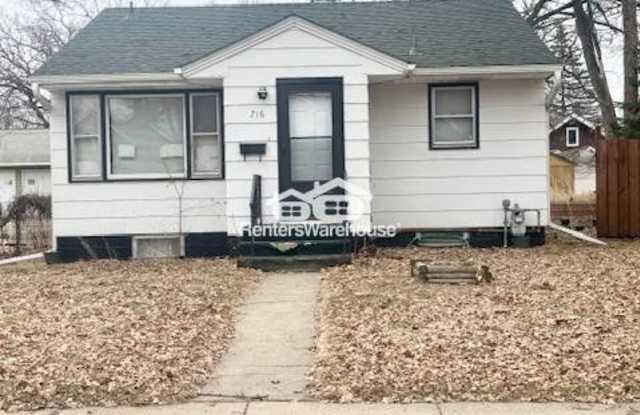 716 5th Avenue Southeast photos photos