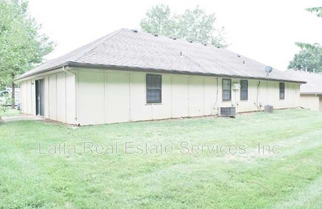 3249 NW Mill Dr Gallery 2
