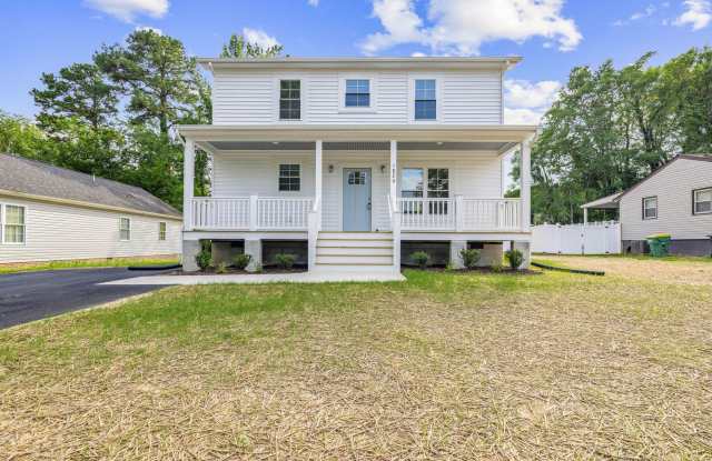 1820 Liberty Ave, Hopewell, VA 23860 photos photos