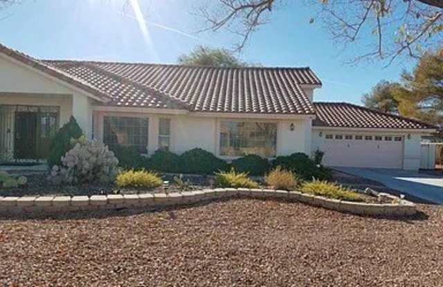 7595 W Camero Avenue photos photos