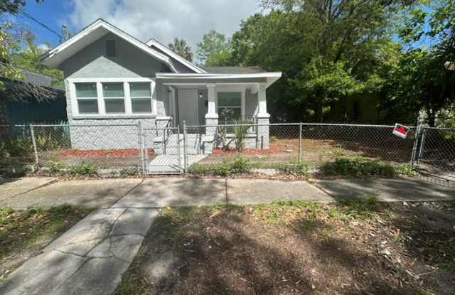 **Move in Ready** 3/2 Single Family home photos photos