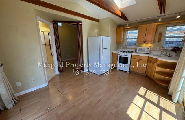 Newly Updated Studio Duplex with Vaulted Ceilings and Natural Light Located in Monterey Close to NPS and the Beach photos photos