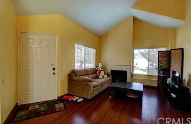 16520 Stonehaven Court Gallery 3