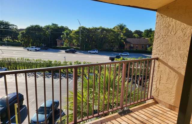 14611 N Kendall Dr photos photos