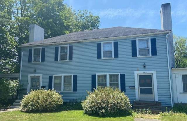 1725 W Water Street - 1725 West Water Street, West Elmira, NY 14905