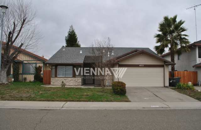 4073 North Country Drive Gallery 2
