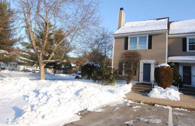 18 Cadogan Way - 18 Cadogan Way, Nashua, NH 03062