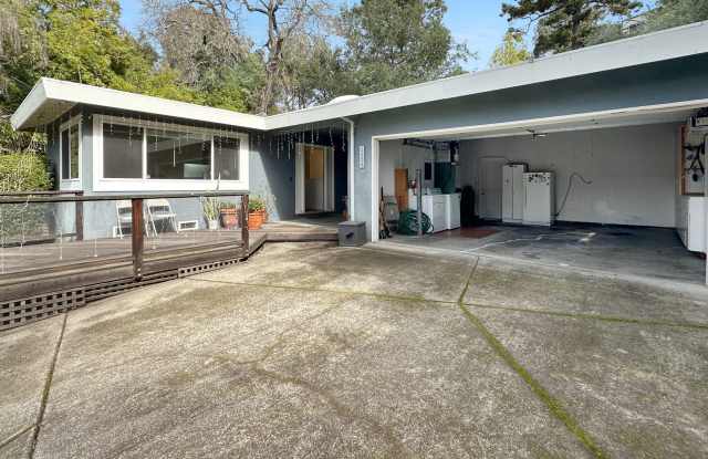 Light-Filled Home with Beautiful Garden  2-Car Garage photos photos